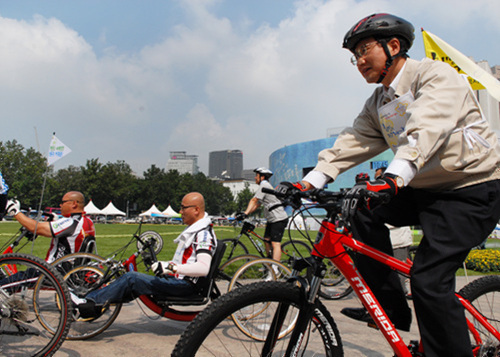 희귀난치성 어린이돕기 희망의 전국 자전거릴레이 출정식 사진2