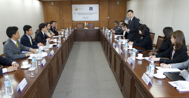 몽골 정부간 협의체 회의 및 MOD 서명 사진3