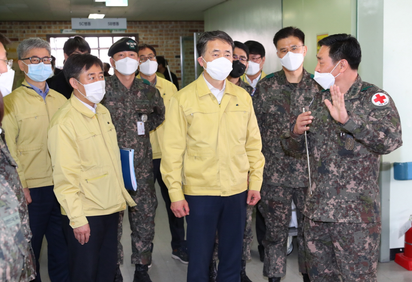 박능후 중앙재난안전대책본부 1차장, 국군대구병원 감염병 전담병원 격려 방문 사진17