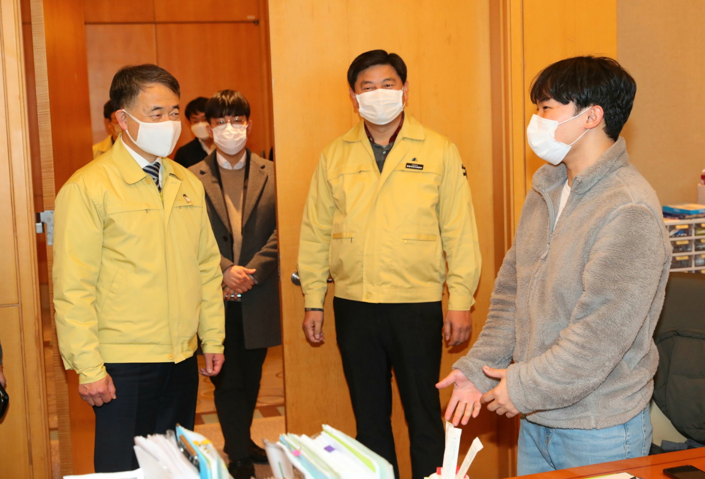 박능후 보건복지부 장관, 코로나19 해외입국 현장 점검(12.17) 사진16