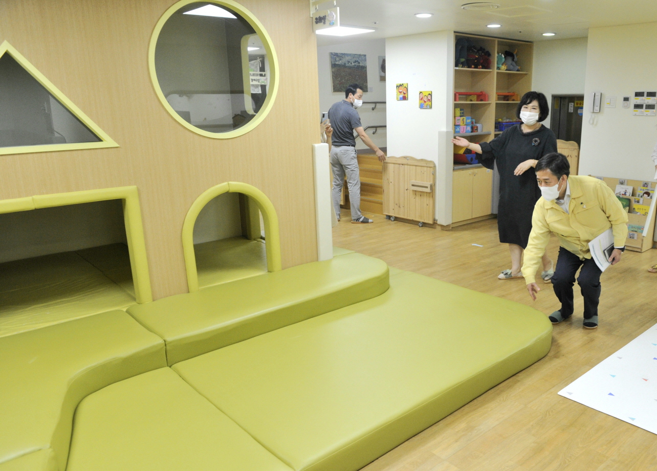 보건복지부 1차관, 대전시 어린이집 방역 점검 사진6