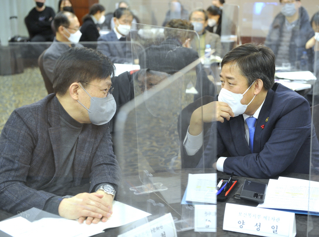 장사정책협의체 핵심과제 논의를 위한 토론회 개최(12.10) 사진11