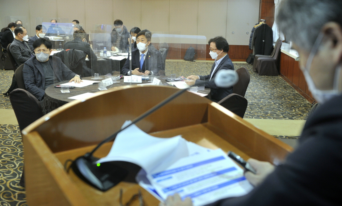 장사정책협의체 핵심과제 논의를 위한 토론회 개최(12.10) 사진12