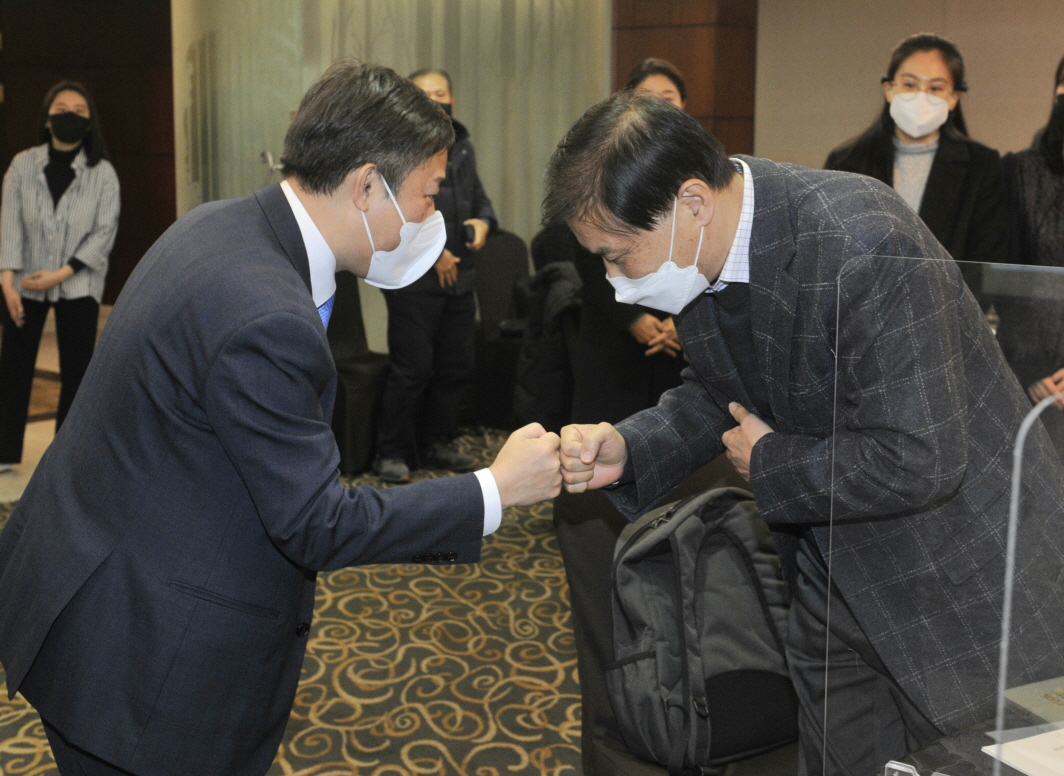 장사정책협의체 핵심과제 논의를 위한 토론회 개최(12.10) 사진2