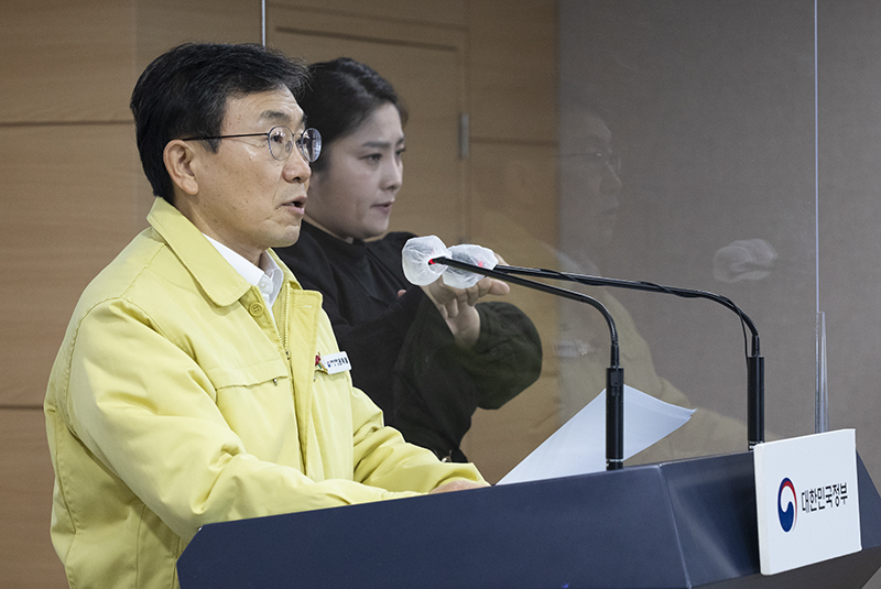 오미크론 유행 대비, 2월 3일(목)부터 동네 병ㆍ의원이 참여하는 검사ㆍ치료체계로 단계적 전환 사진5