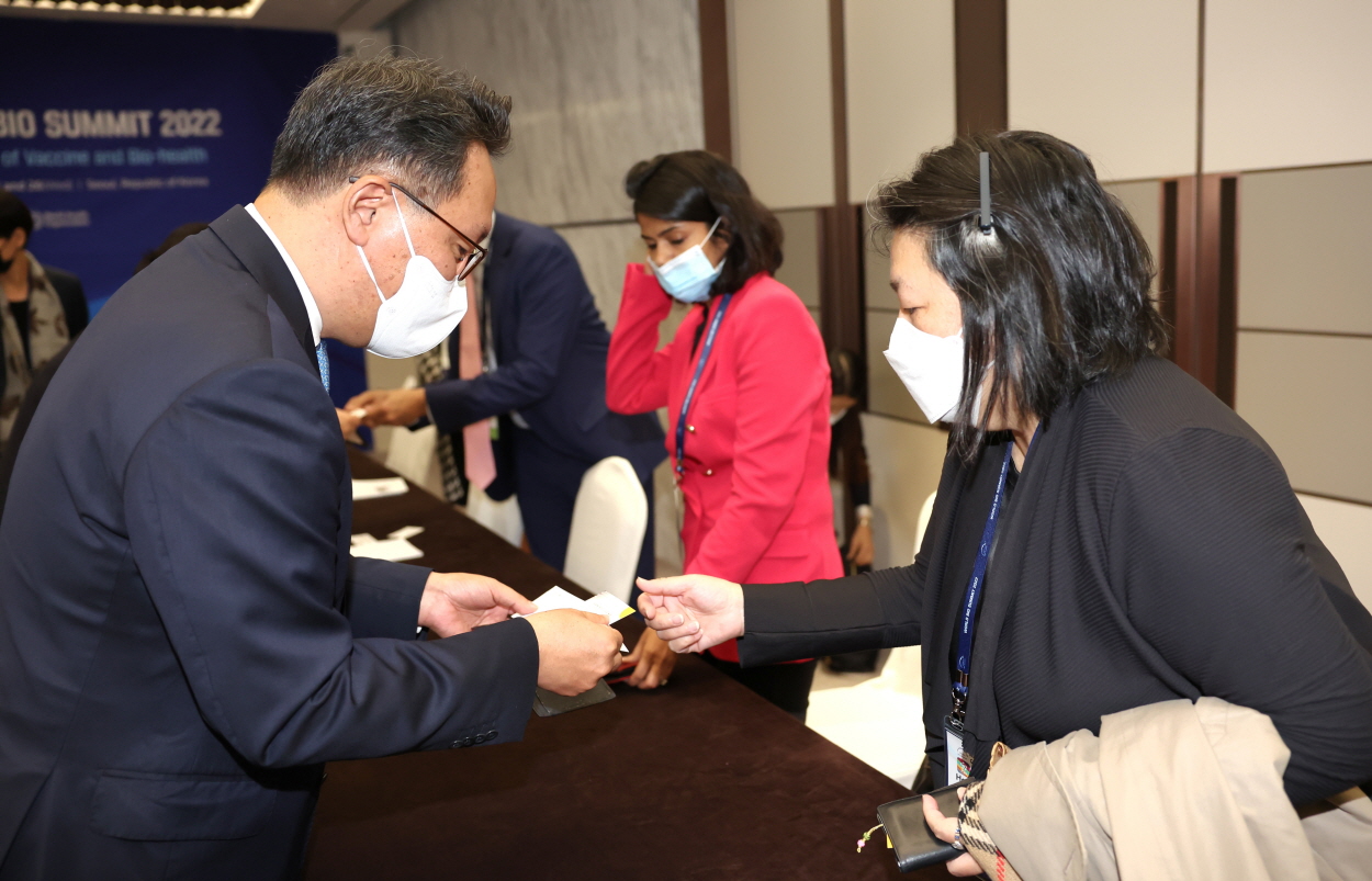 보건복지부 제2차관, 혁신적 진단기기 재단(FIND)과 국제 공중보건 기여 방안 논의 사진3