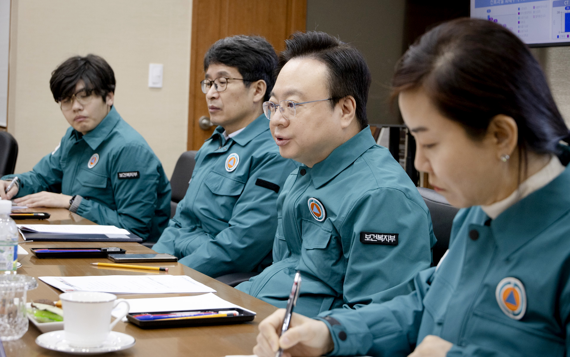 경북대학교병원 중증·응급 비상진료 현장점검 및 의료진 격려 사진14