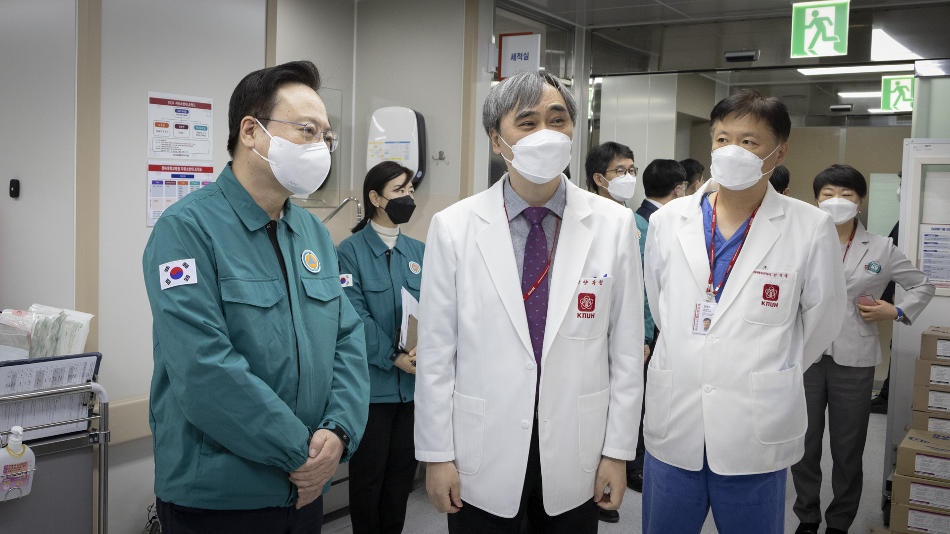 경북대학교병원 중증·응급 비상진료 현장점검 및 의료진 격려 사진17