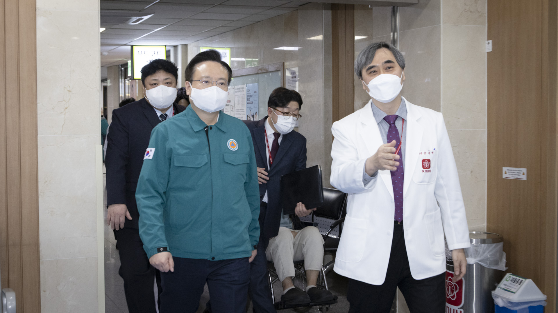 경북대학교병원 중증·응급 비상진료 현장점검 및 의료진 격려 사진19