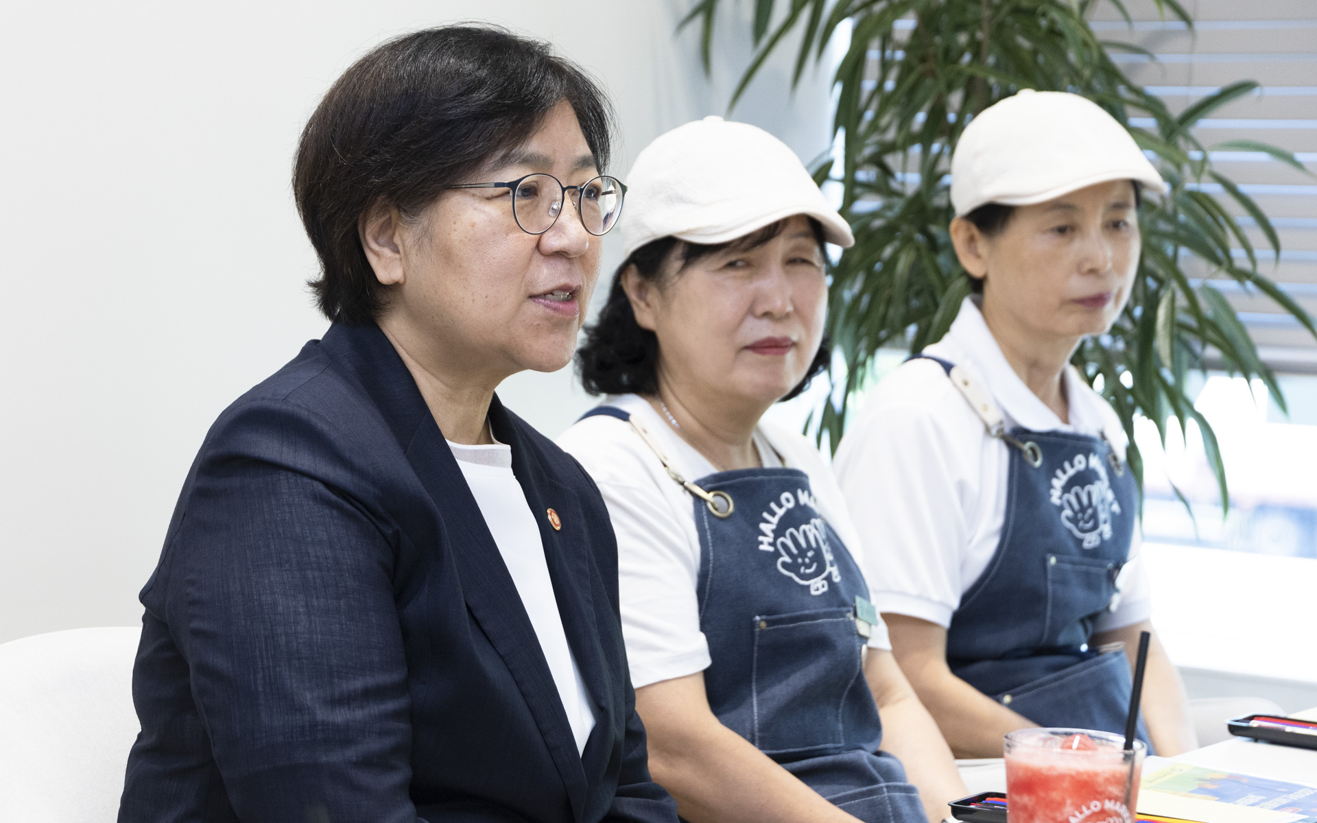 폭염에는 실외 활동 전면 중단, 정은경 장관, 폭염 속 노인일자리 현장 챙긴다 사진14
