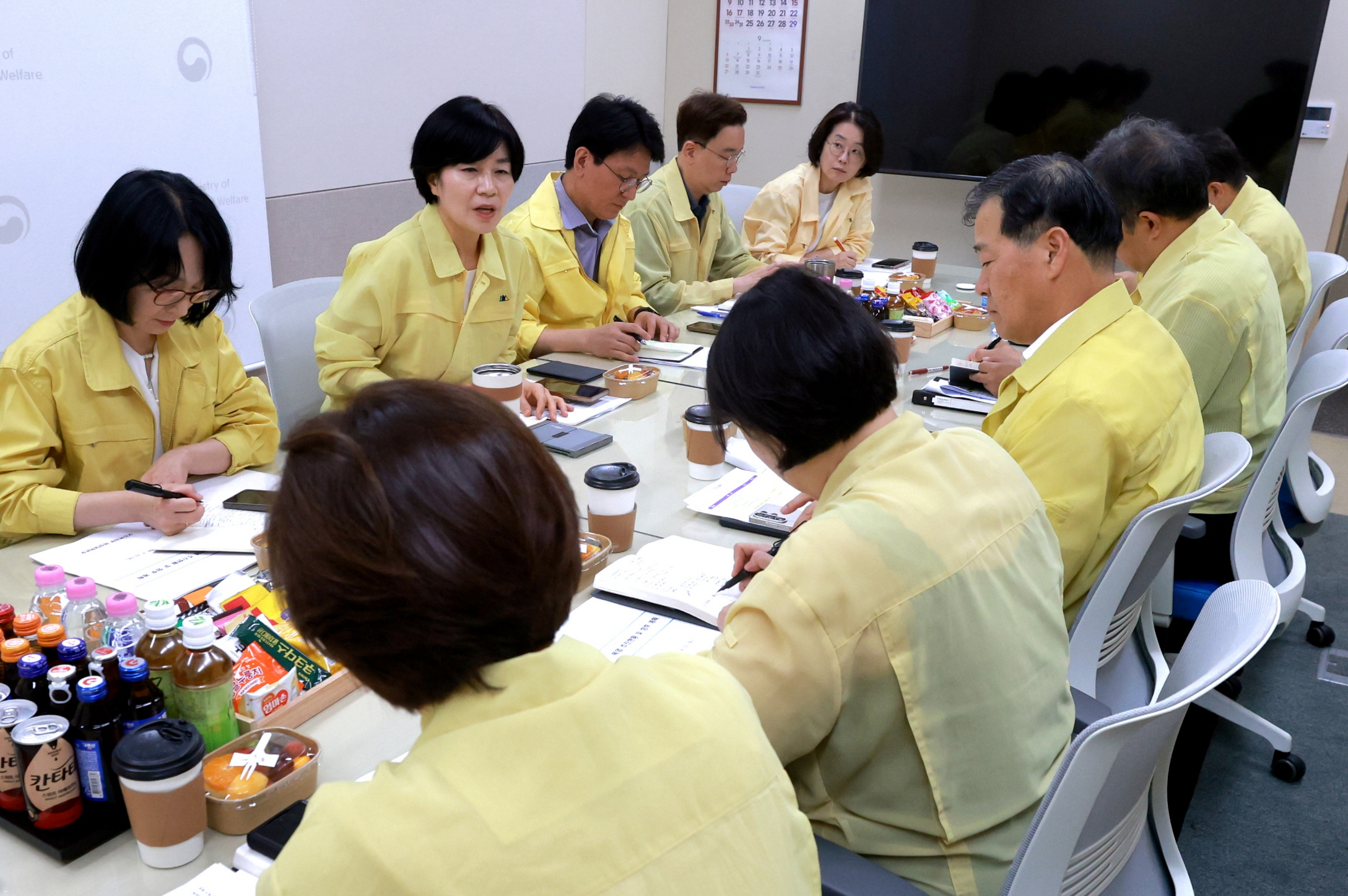 폭염 대응 비상대책본부 1차 회의 개최 사진2