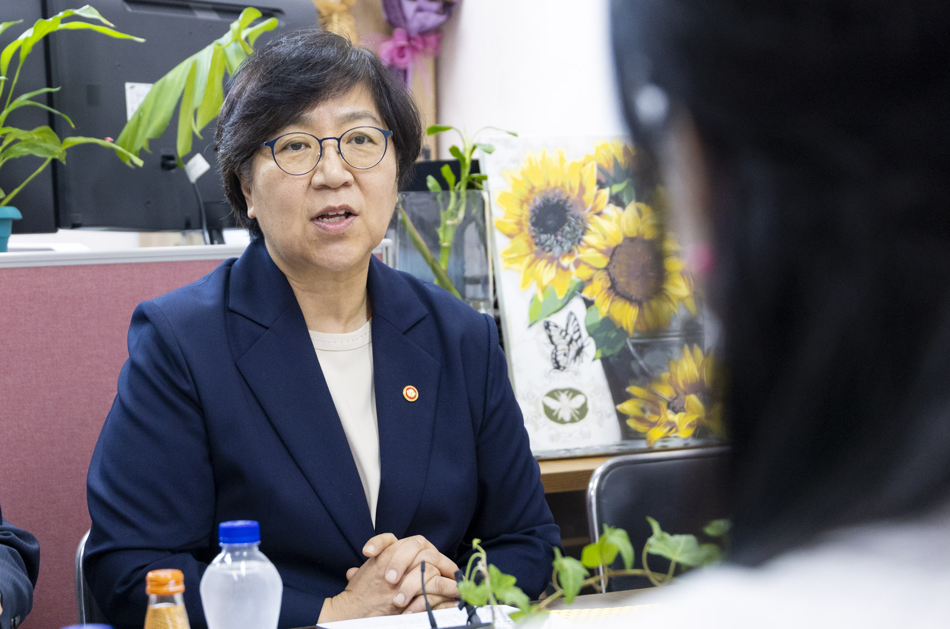 장관, 여름방학 초등 틈새돌봄 현장 찾아 아이들 점심 배식 및 운영 점검 사진6