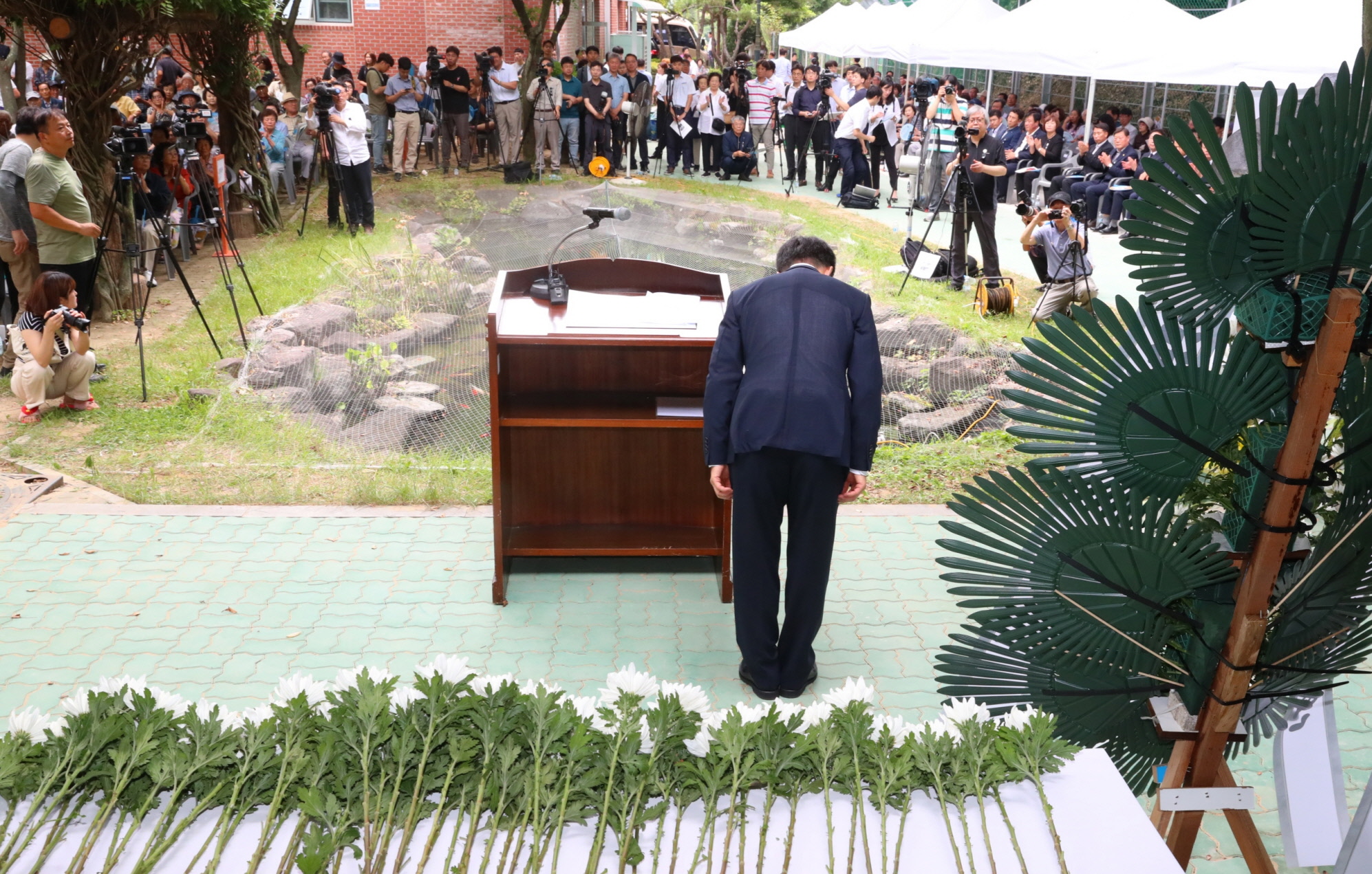 Minister Park Attends 74th Memorial Service for Korean Atomic Bomb Victims 사진16