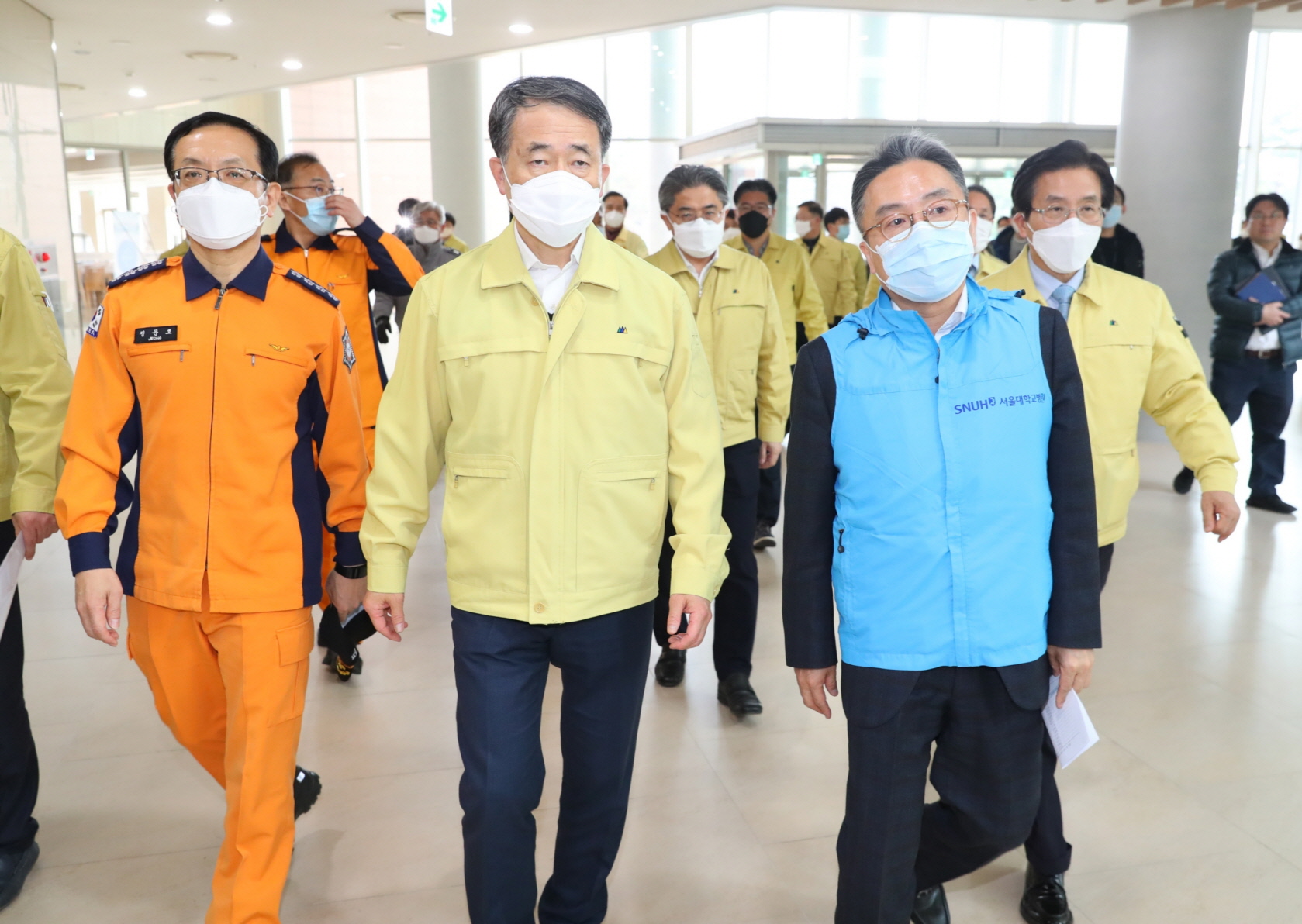 Park Neung-hoo, Vice Head 1 of the Central Disaster and Safety Countermeasures Headquarters, Attends the Opening Ceremony of the Gyeongbuk Daegu 3 Community Treatment Center (Mun-gyeong Seoul National University Hospital Training Center) 사진5